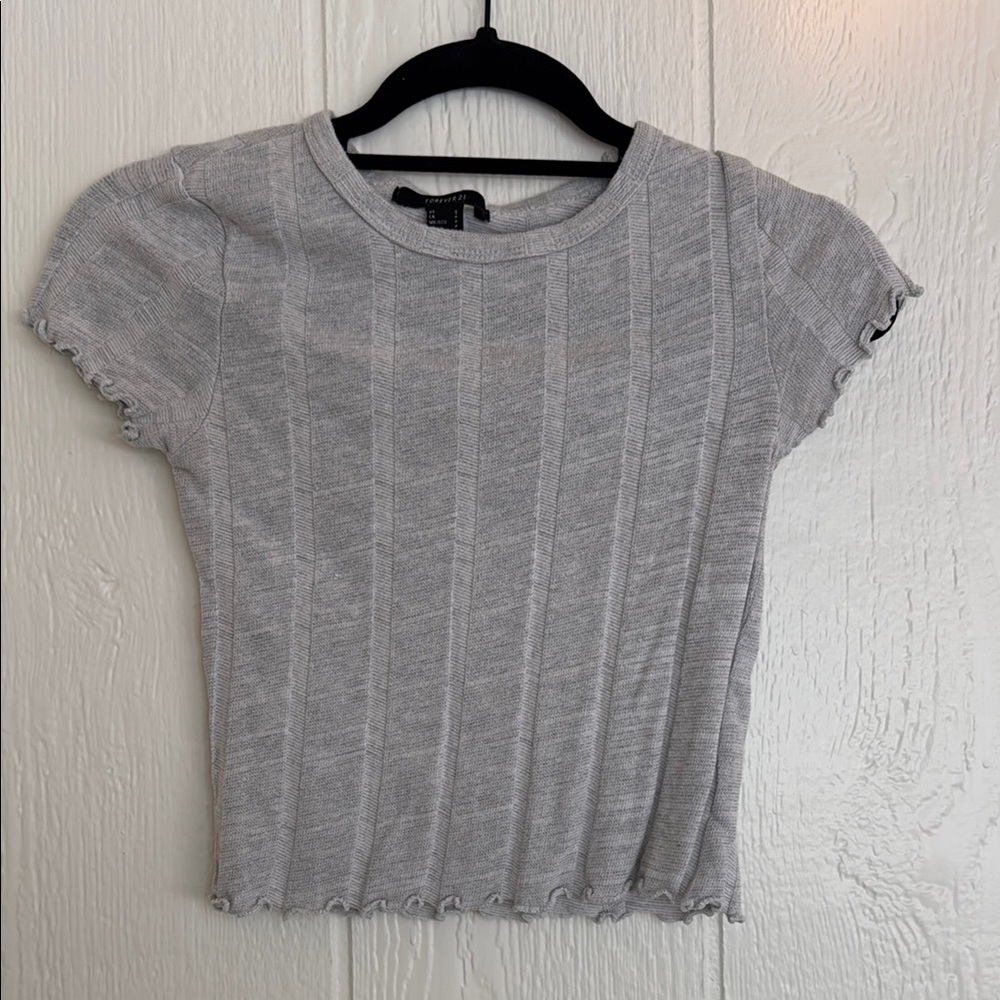 Forever 21 Gray Women's Lettuce Edge Top